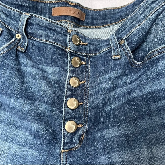 Joe's Jeans High Rise Skinny  Medium Wash Denim Size 32 - Picture 3 of 15